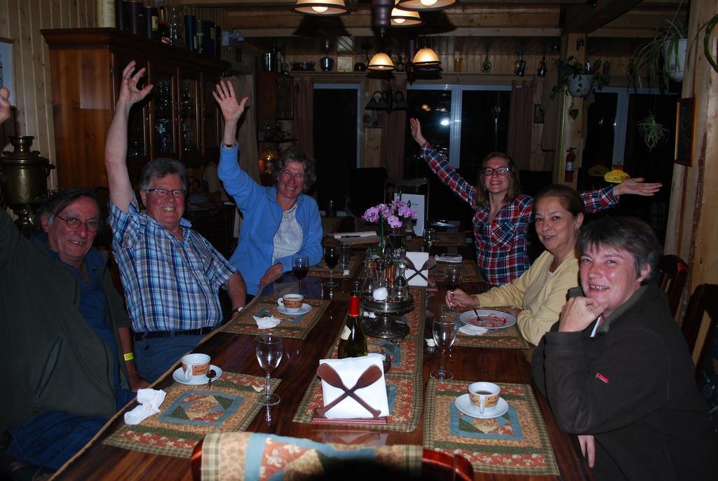 Auberge De La Riviere Matapedia - Matapedia River Lodge Routhierville Екстериор снимка