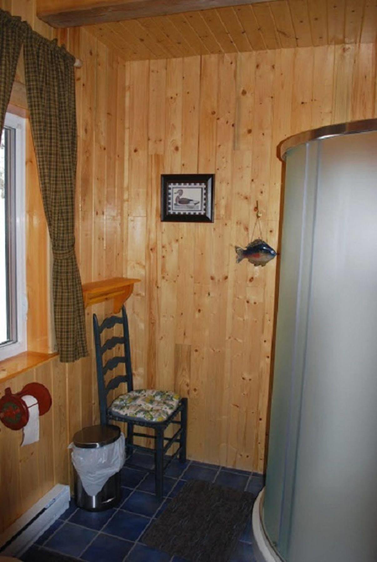 Auberge De La Riviere Matapedia - Matapedia River Lodge Routhierville Екстериор снимка